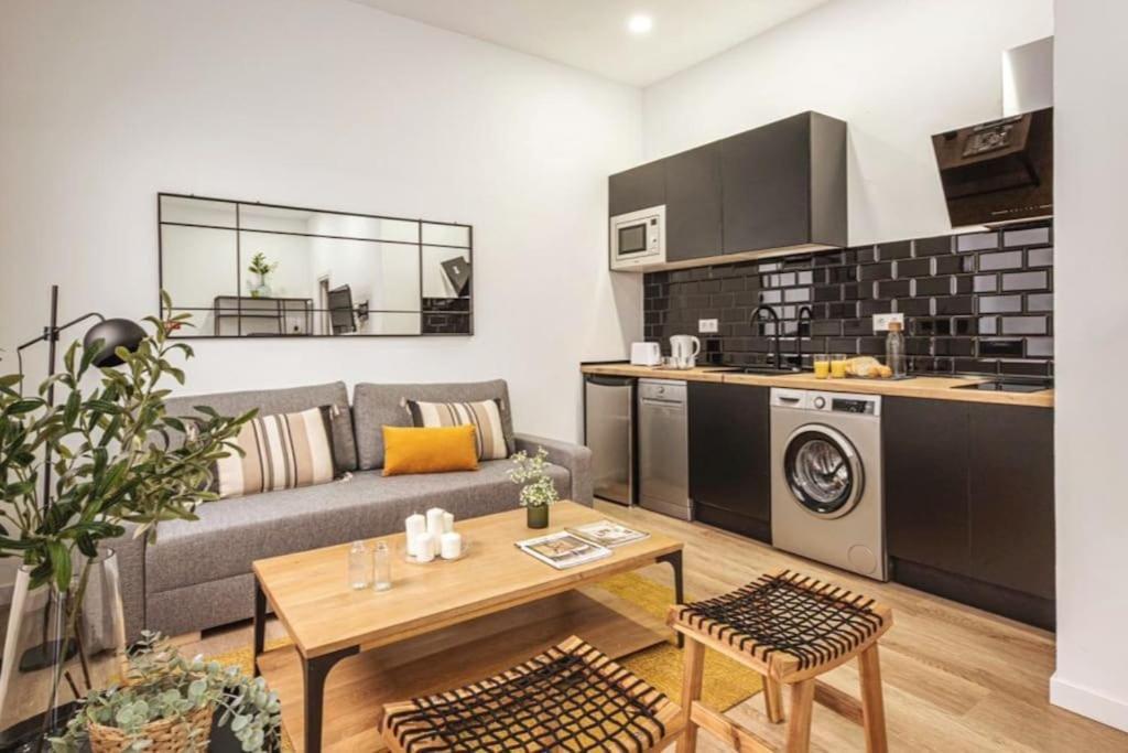 Alegria Urbana Cerca De Calle Alcala Madrid Ngoại thất bức ảnh